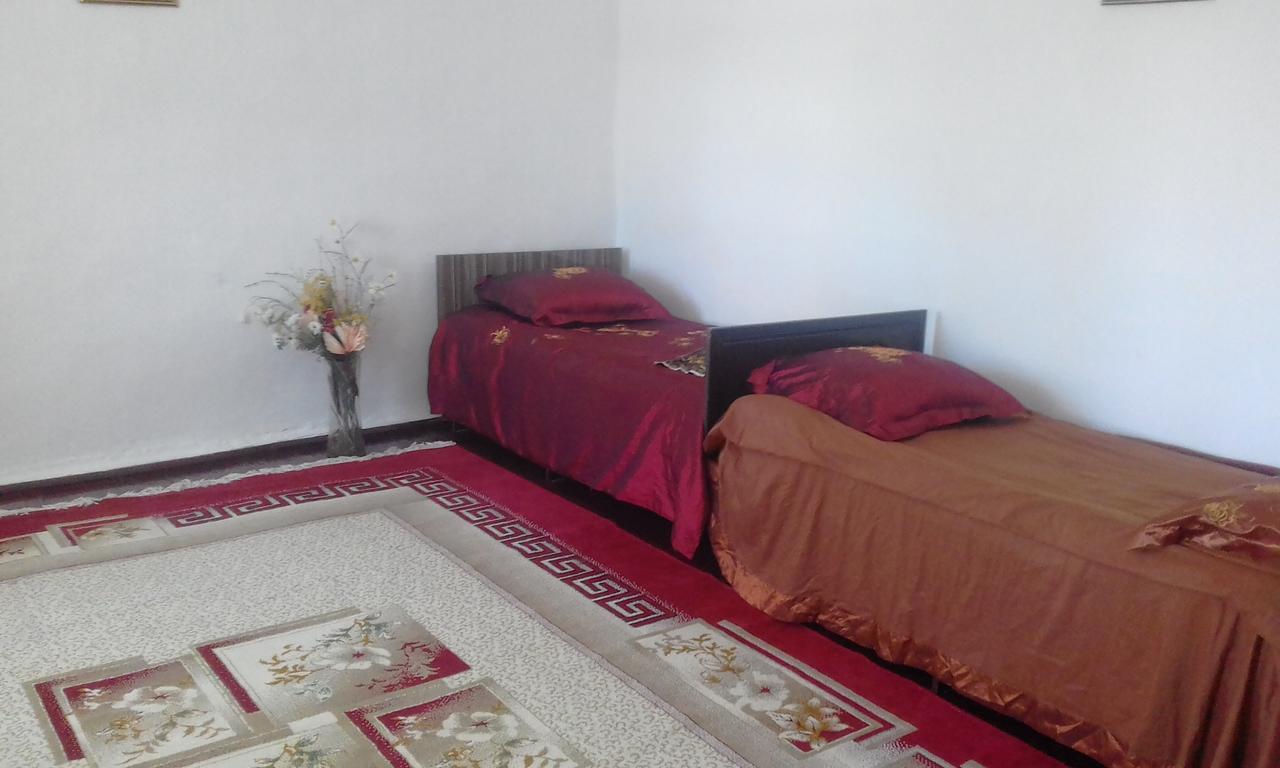 Guest House On Akmatbai-Ata 29 Чолпон-Ата Экстерьер фото
